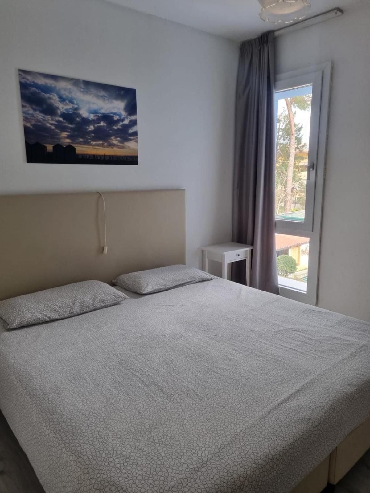 Appart-Hotel Holiday Lignano Sabbiadoro Exterior photo
