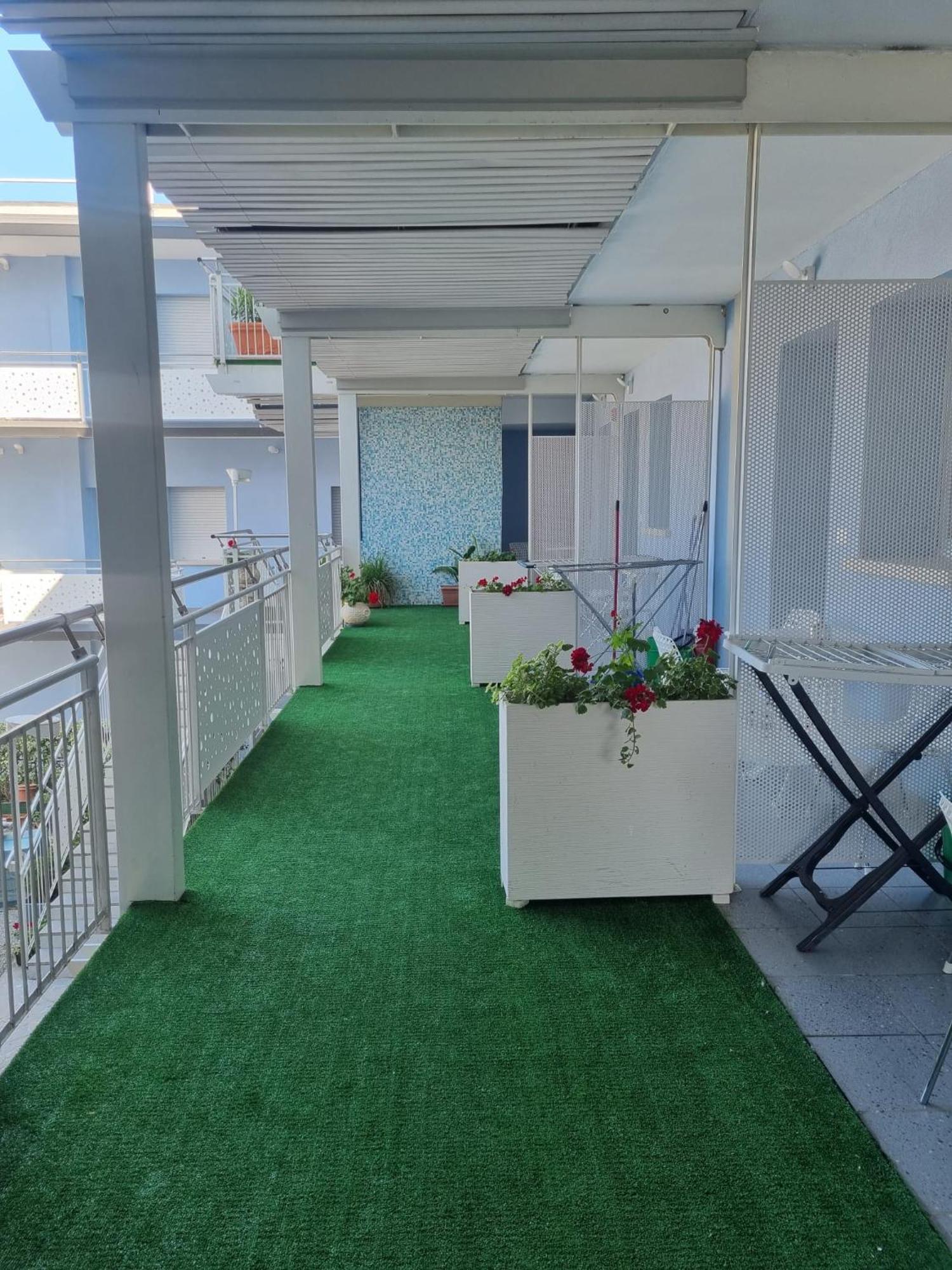 Appart-Hotel Holiday Lignano Sabbiadoro Room photo