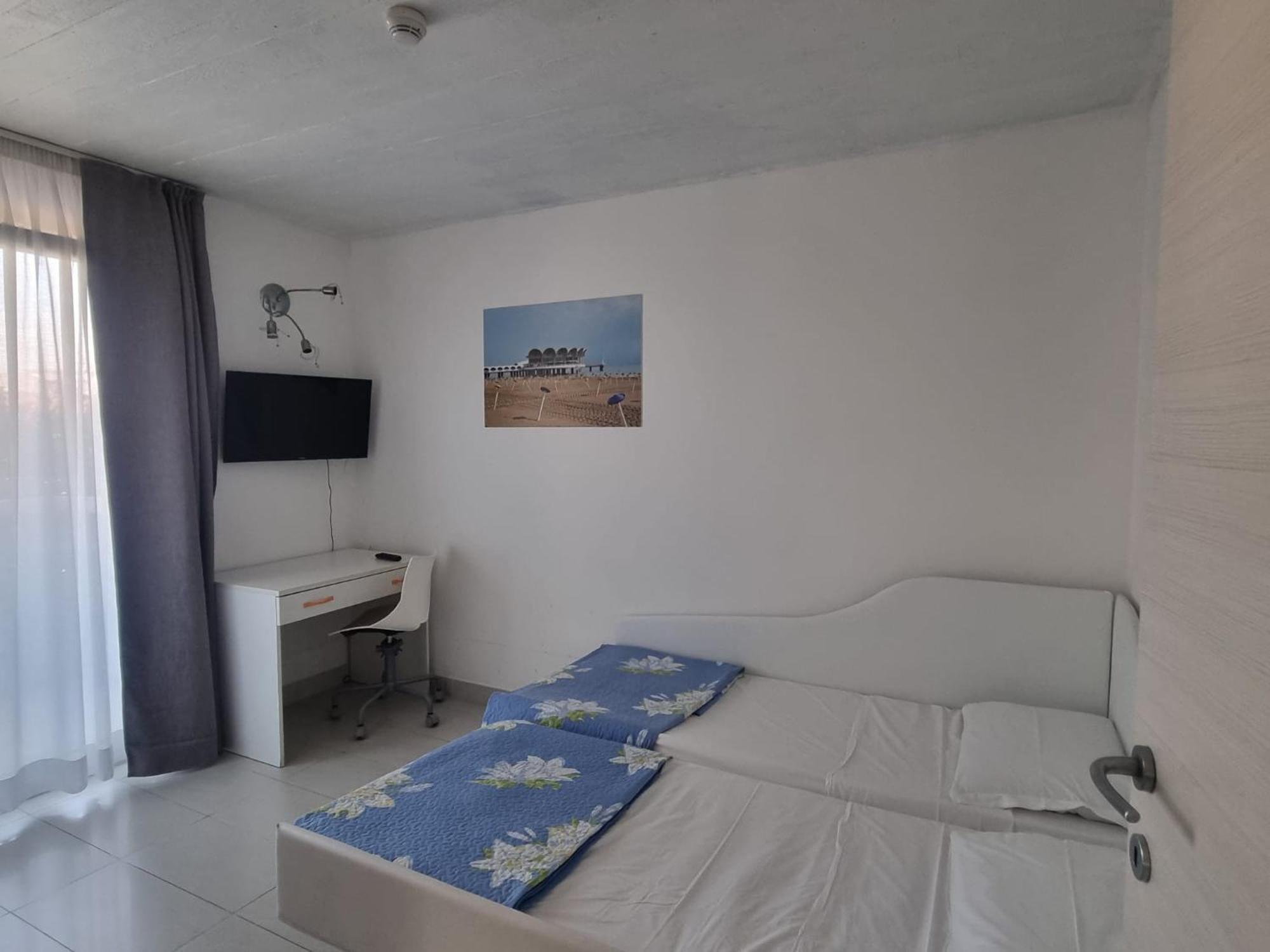 Appart-Hotel Holiday Lignano Sabbiadoro Exterior photo